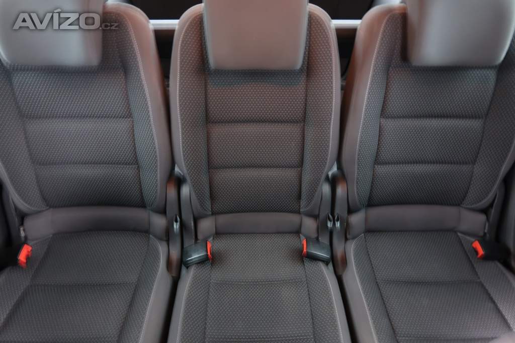 Foto inzerátu Volkswagen Touran 1.6 TDI