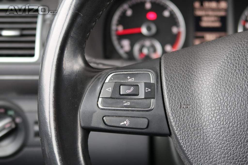 Foto inzerátu Volkswagen Touran 1.6 TDI