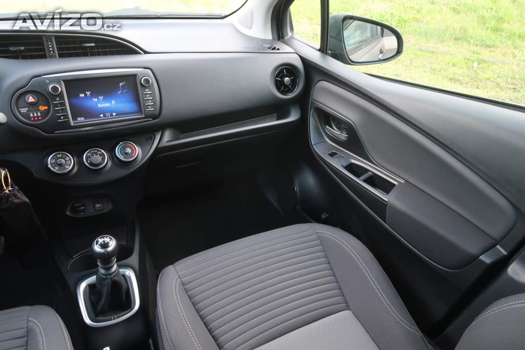 Foto inzerátu Toyota Yaris 1.5 Dual VVT-i