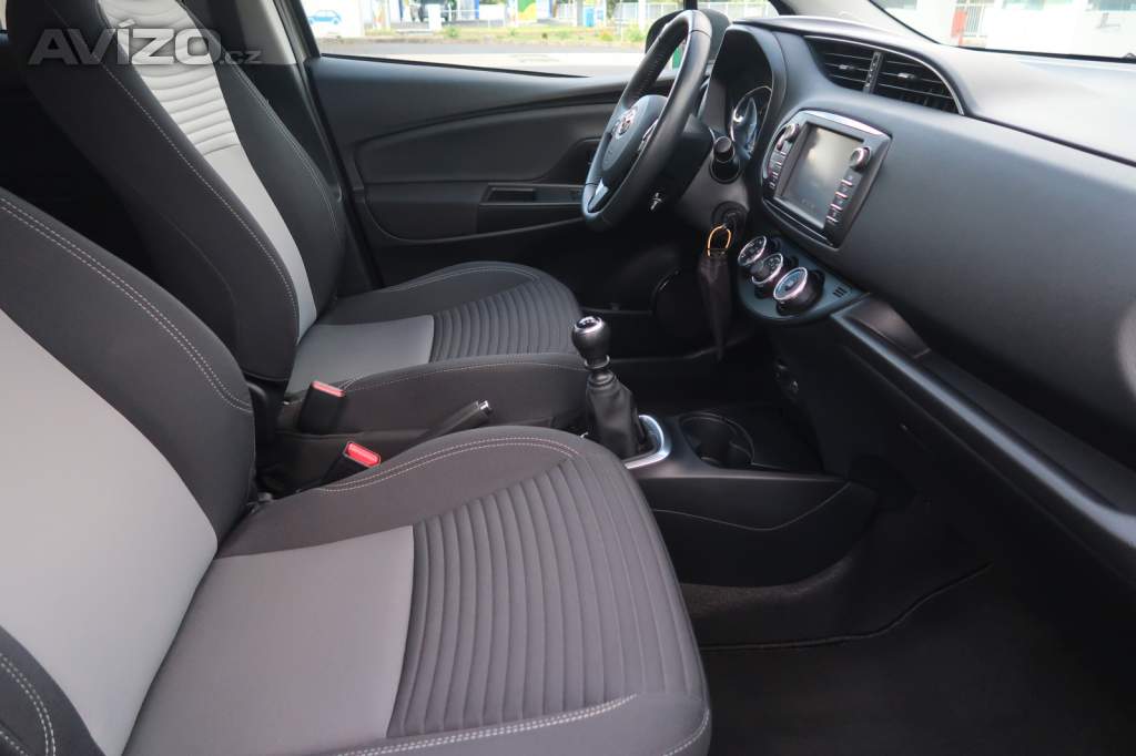 Foto inzerátu Toyota Yaris 1.5 Dual VVT-i