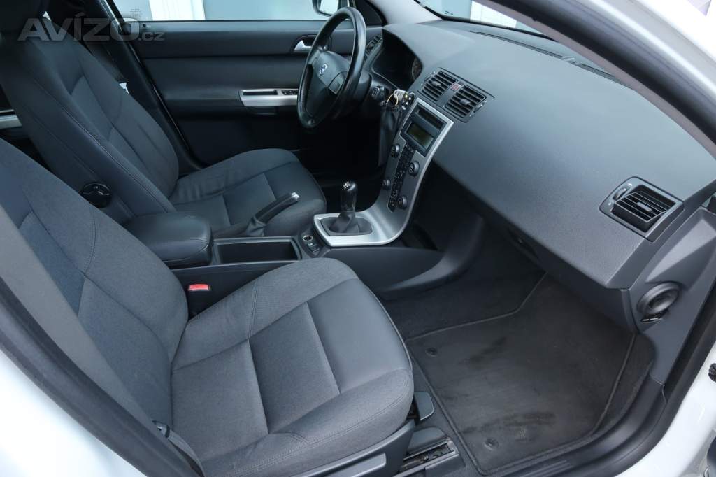 Foto inzerátu Volvo V50 2.0 D