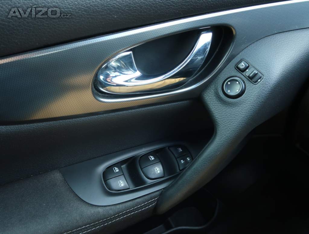 Foto inzerátu Nissan Qashqai 1.2 DIG-T