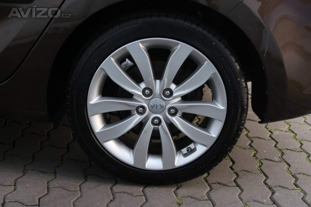 Foto inzerátu Kia Carens 1.6 GDI