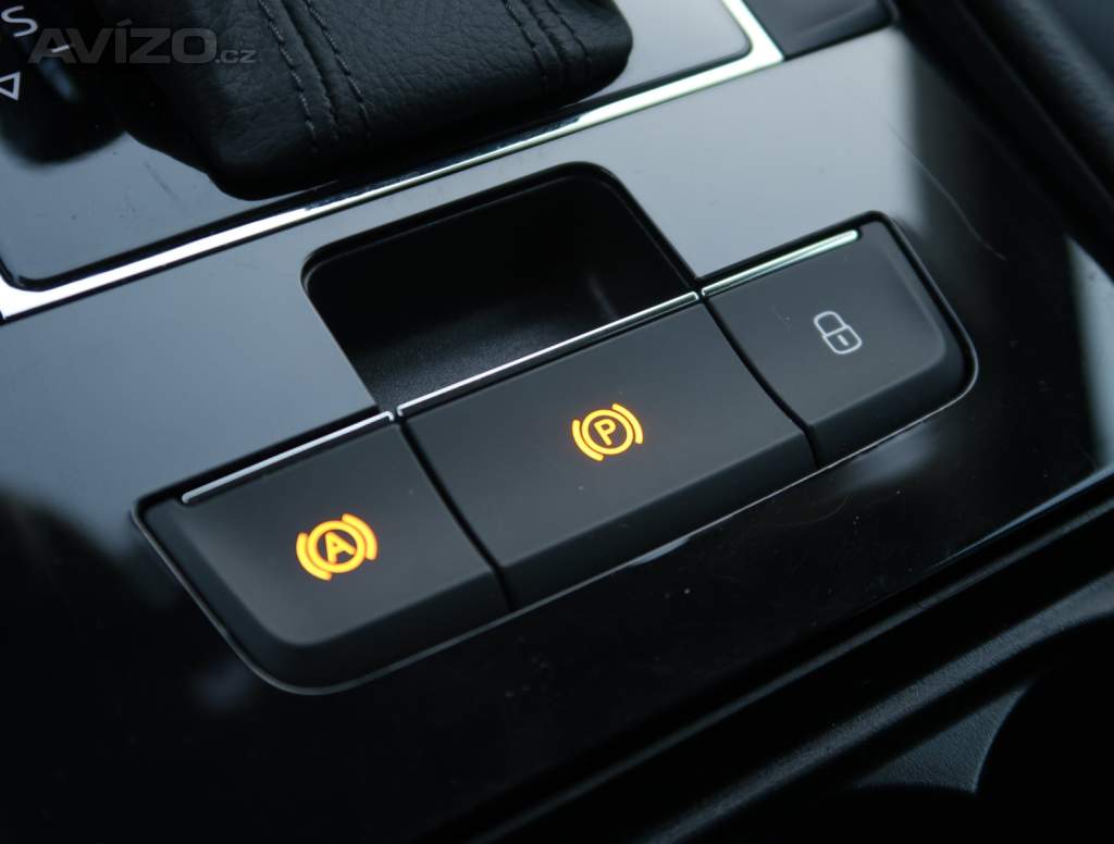 Foto inzerátu Škoda Superb 2.0 TDI