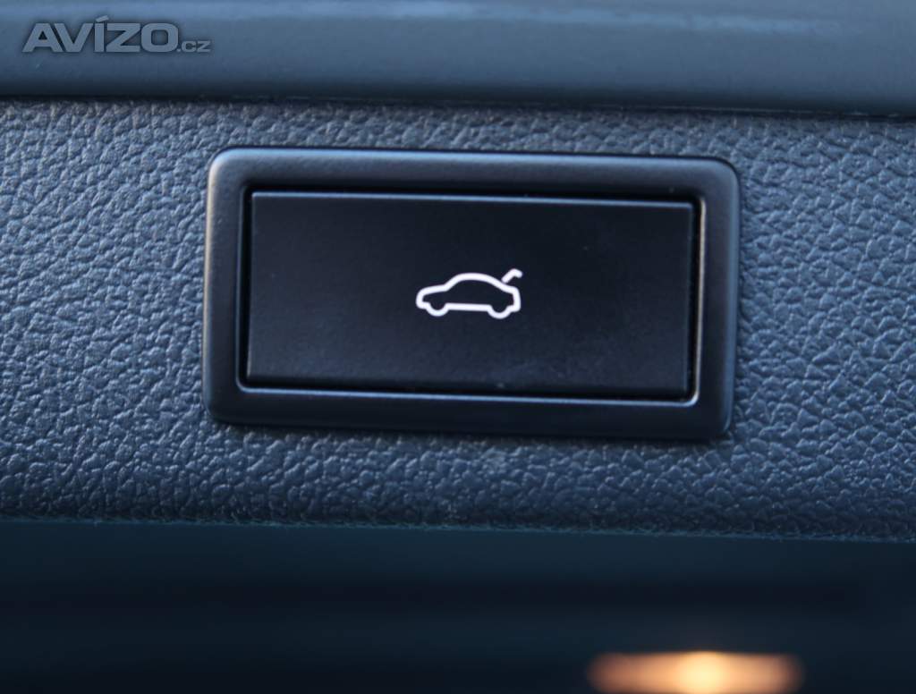 Foto inzerátu Škoda Superb 2.0 TSI