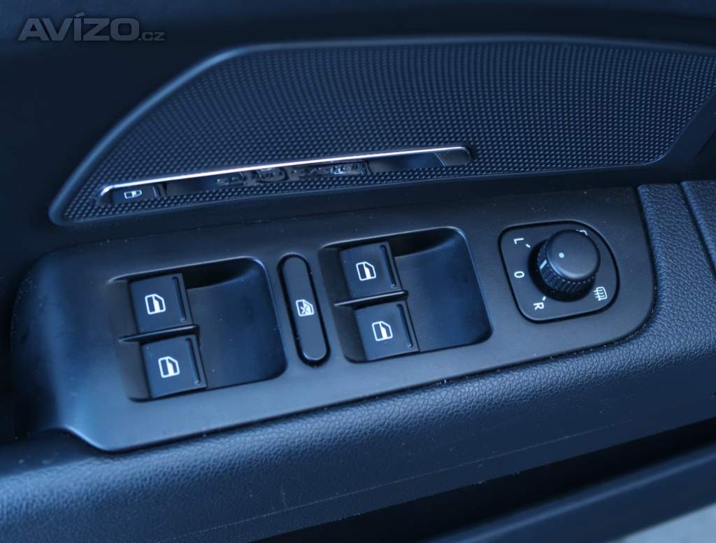 Foto inzerátu Škoda Superb 2.0 TSI