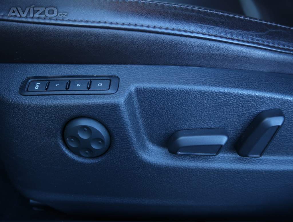 Foto inzerátu Škoda Superb 2.0 TSI