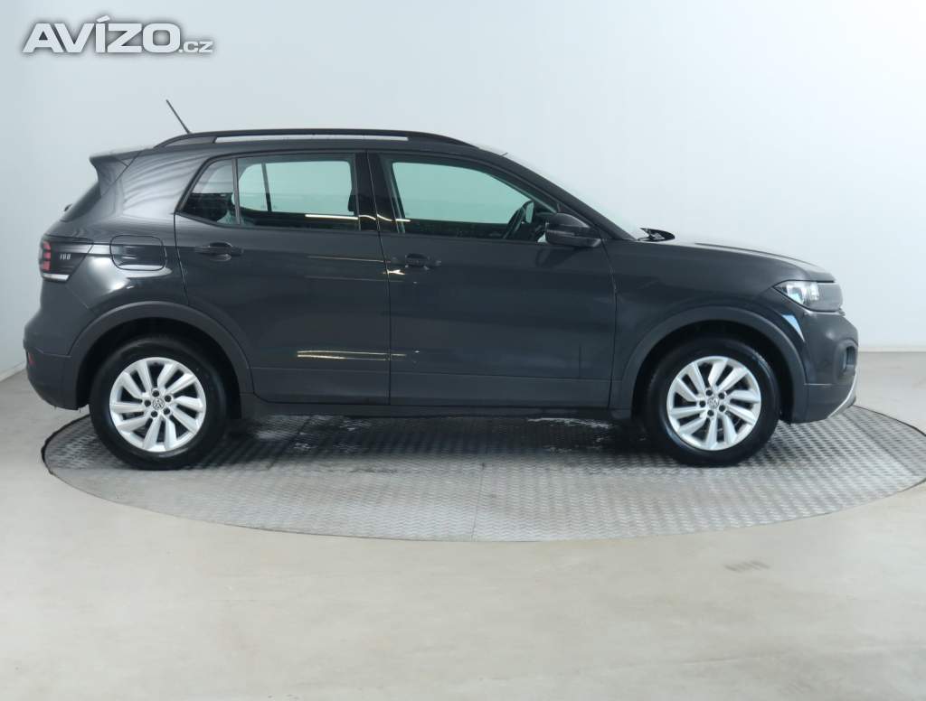 Foto inzerátu Volkswagen T-Cross 1.6 TDI