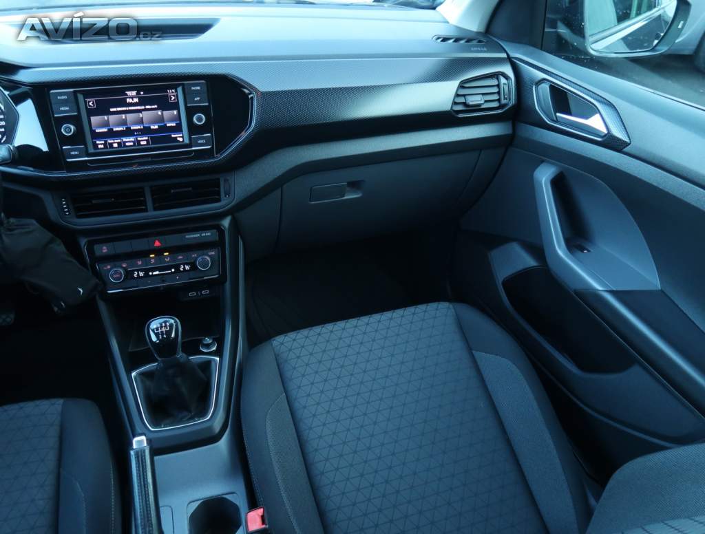 Foto inzerátu Volkswagen T-Cross 1.6 TDI