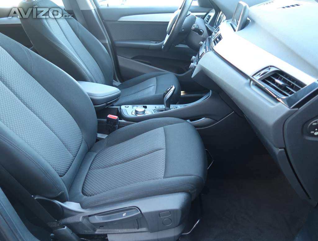 Foto inzerátu BMW X1 xDrive18d