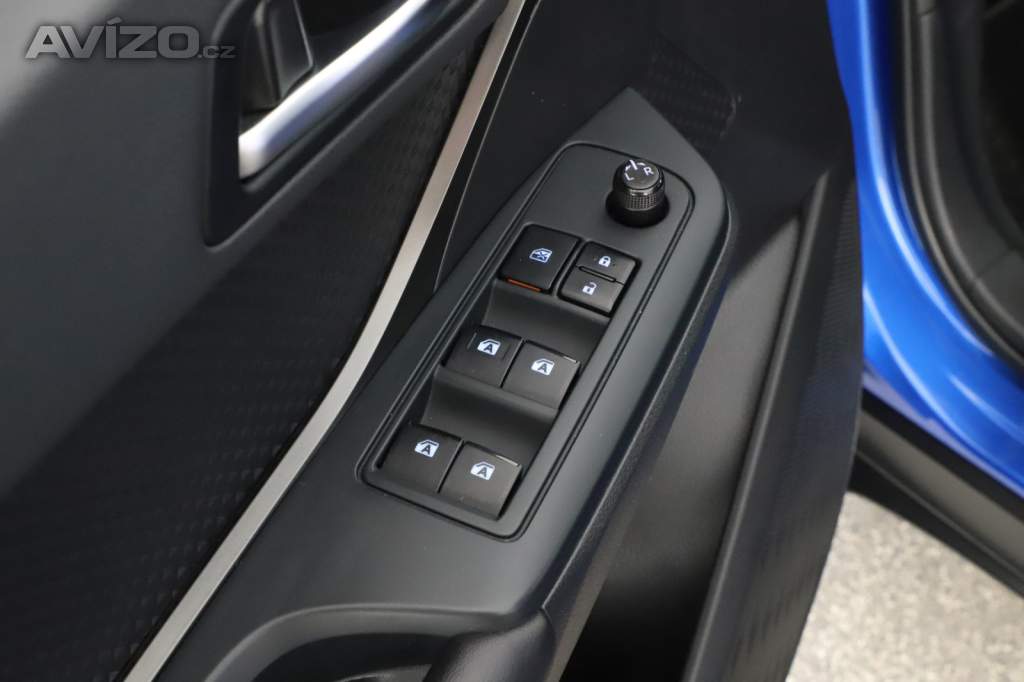 Foto inzerátu Toyota C-HR 1.8 Hybrid