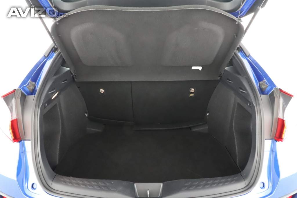 Foto inzerátu Toyota C-HR 1.8 Hybrid