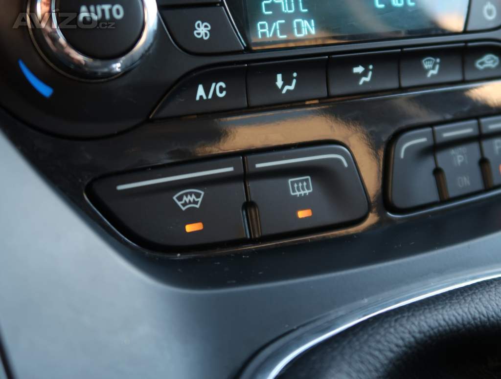 Foto inzerátu Ford Kuga 2.0 TDCi