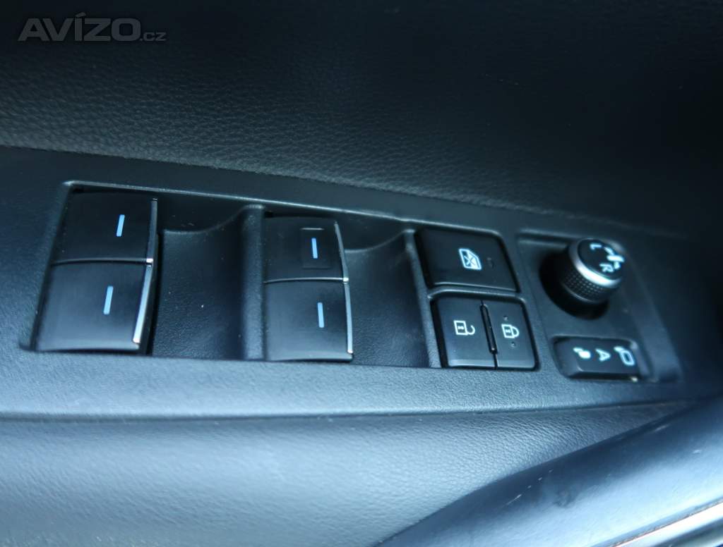 Foto inzerátu Toyota Corolla 1.2 Turbo