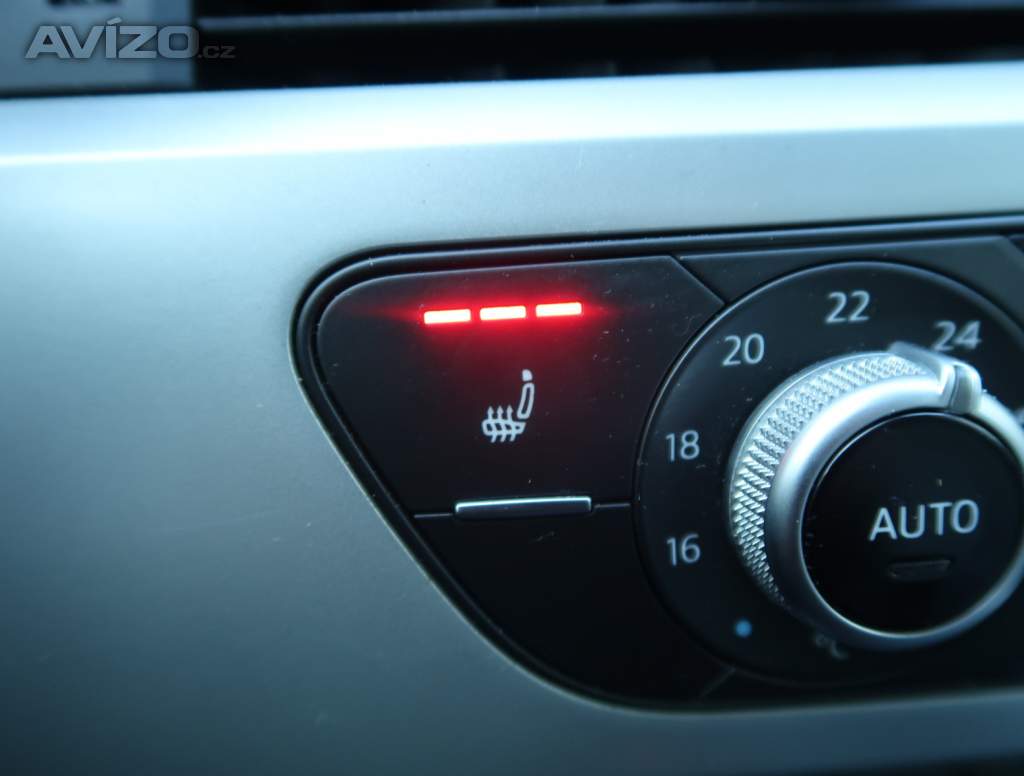 Foto inzerátu Audi A4 2.0 TDI