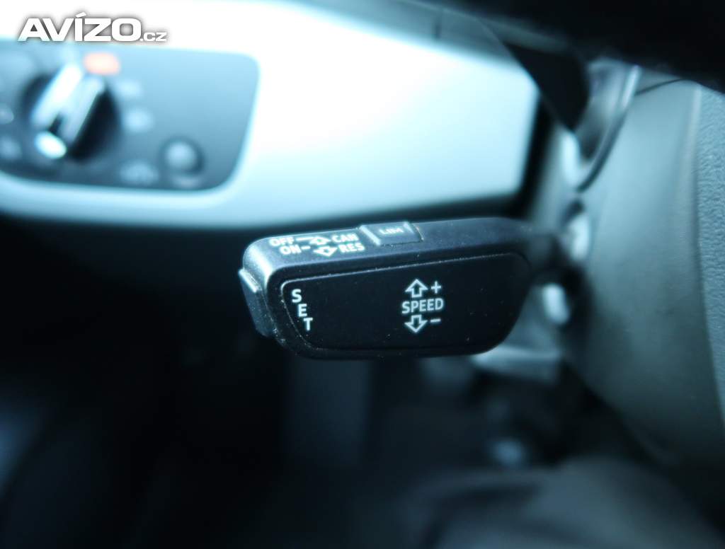 Foto inzerátu Audi A4 2.0 TDI