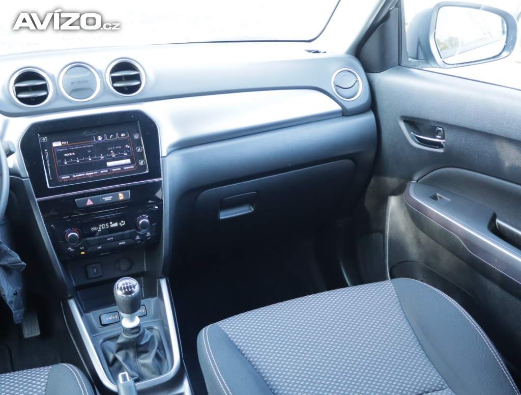 Foto inzerátu Suzuki Vitara 1.4 BoosterJet