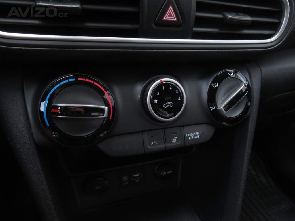 Foto inzerátu Hyundai Kona 1.0 T-GDI