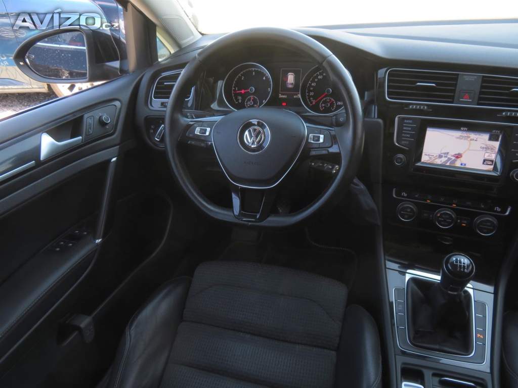 Foto inzerátu Volkswagen Golf 2.0 TDI