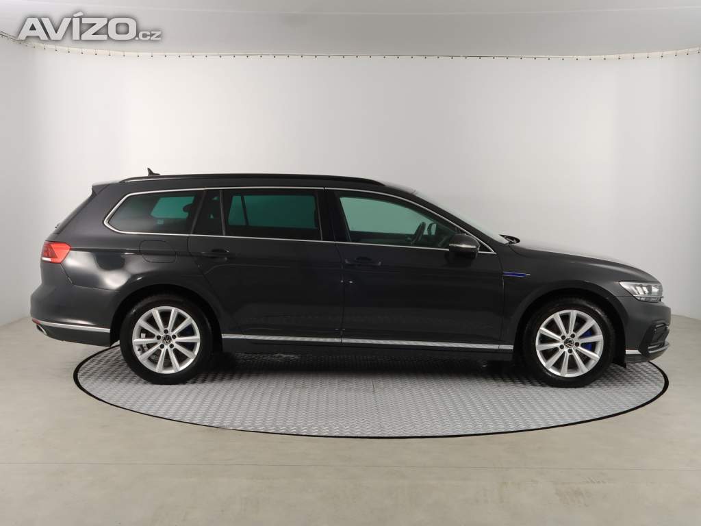 Foto inzerátu Volkswagen Passat 1.4 GTE