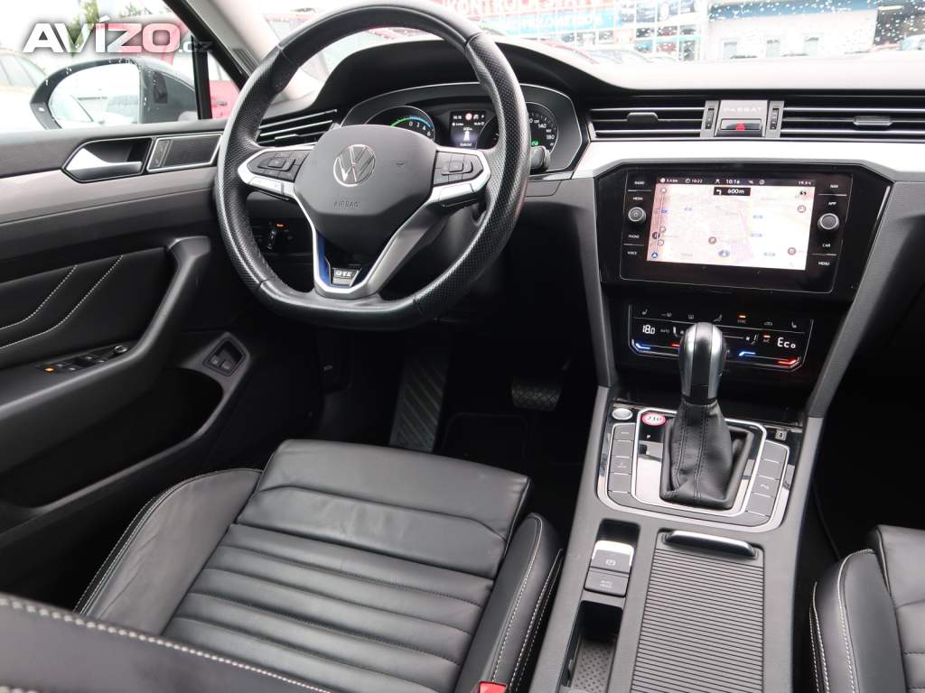 Foto inzerátu Volkswagen Passat 1.4 GTE