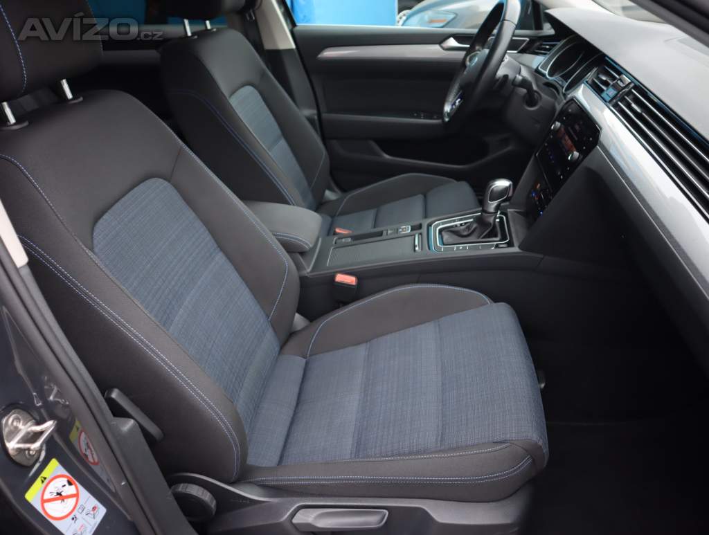 Foto inzerátu Volkswagen Passat 1.4 GTE