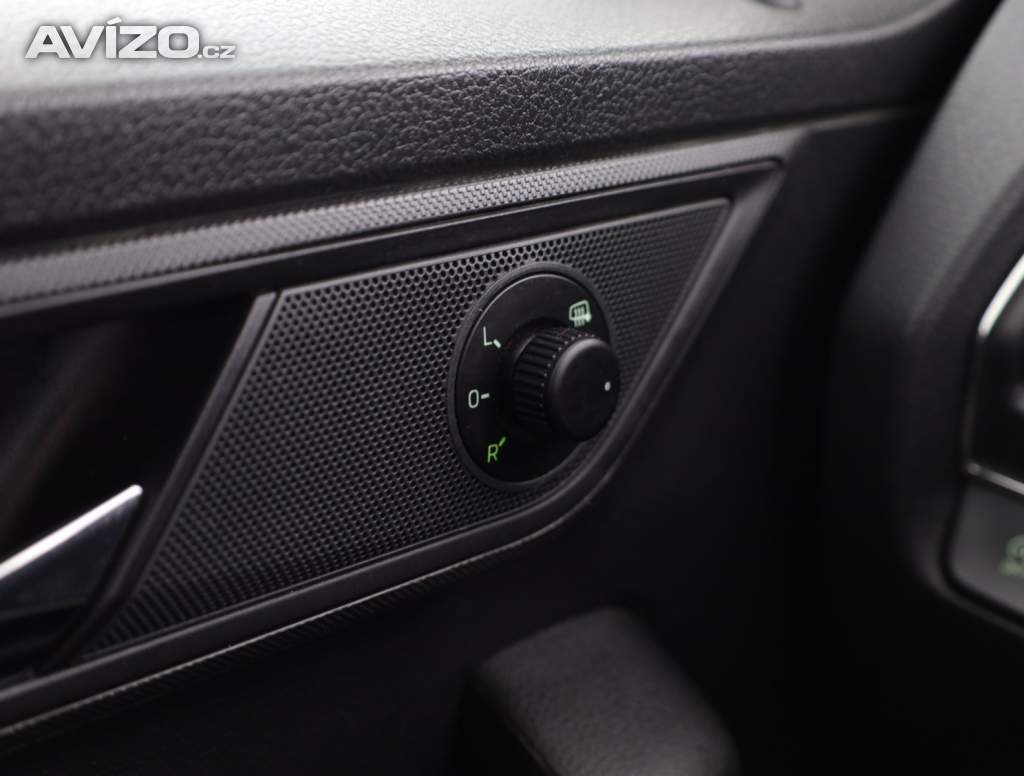 Foto inzerátu Škoda Fabia 1.0 TSI