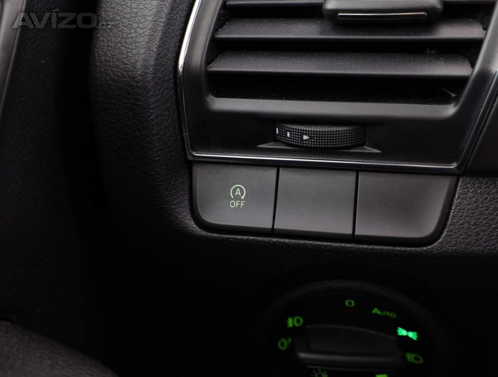 Foto inzerátu Škoda Fabia 1.0 TSI