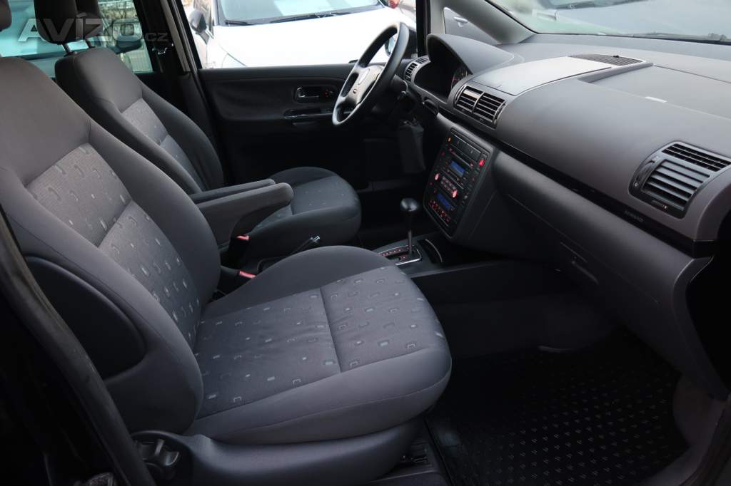 Foto inzerátu Volkswagen Sharan 1.9 TDI