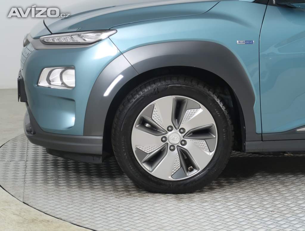 Foto inzerátu Hyundai Kona Electric 64 kWh