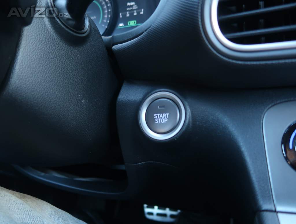 Foto inzerátu Hyundai Kona Electric 64 kWh