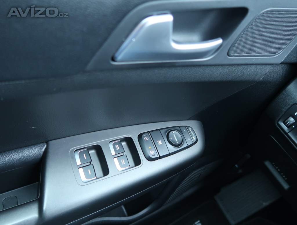 Foto inzerátu Kia Sportage 1.6 GDI