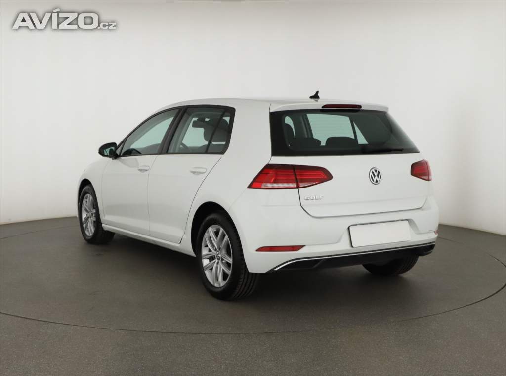 Foto inzerátu Volkswagen Golf 2.0 TDI
