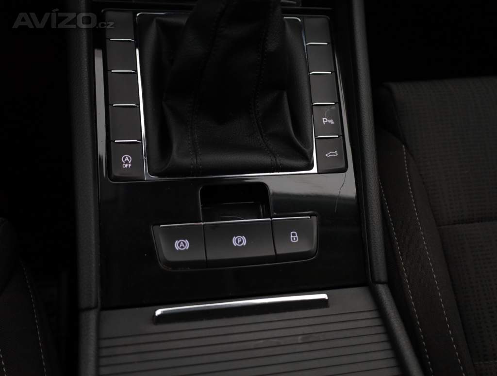 Foto inzerátu Škoda Superb 2.0 TDI