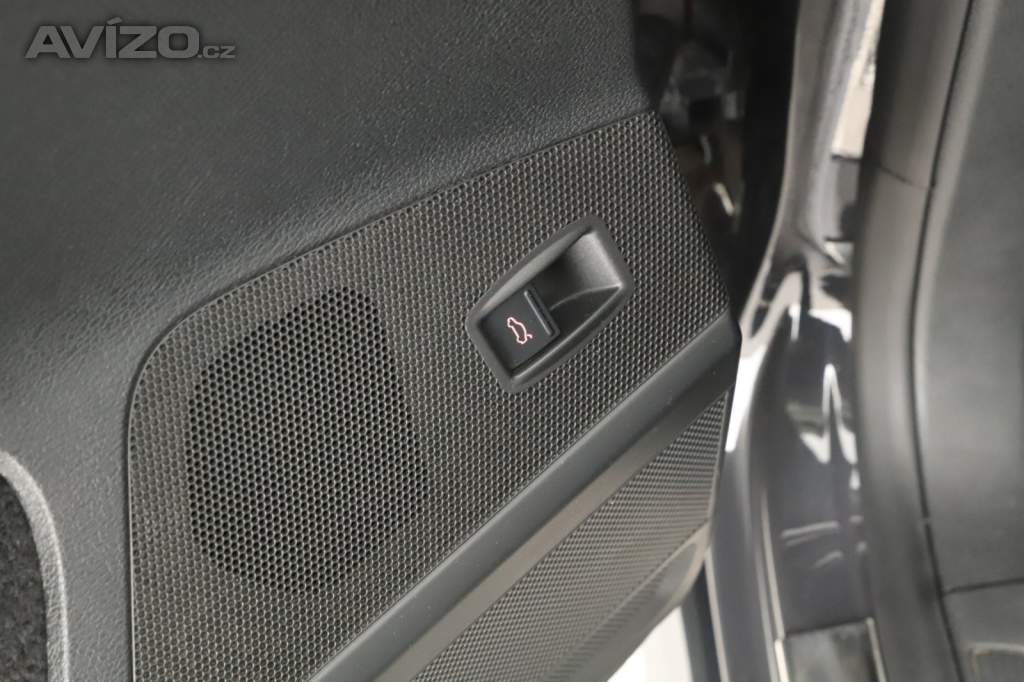 Foto inzerátu Volkswagen Passat 2.0 TDI