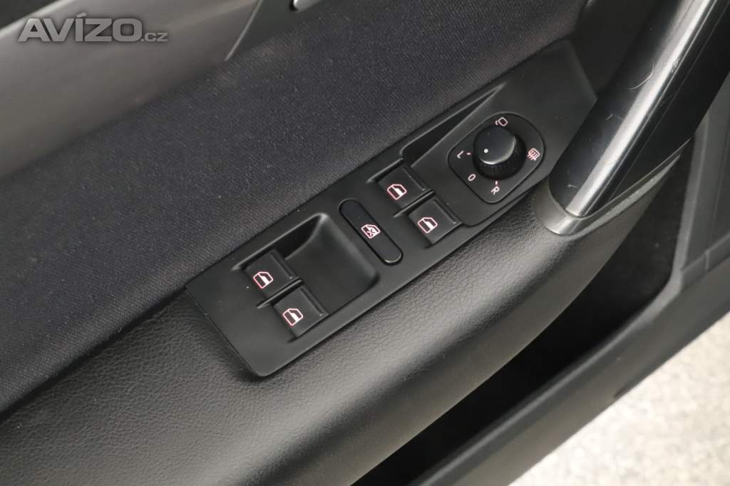 Foto inzerátu Volkswagen Passat 2.0 TDI