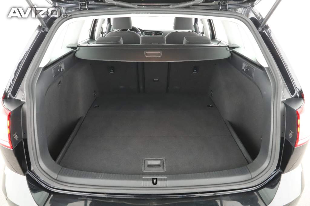 Foto inzerátu Volkswagen Golf 1.6 TDI