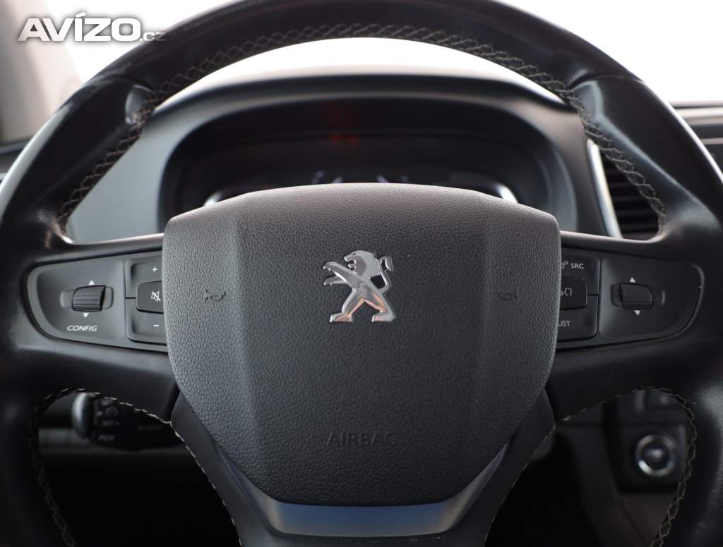 Foto inzerátu Peugeot Traveller 2.0 BlueHDi