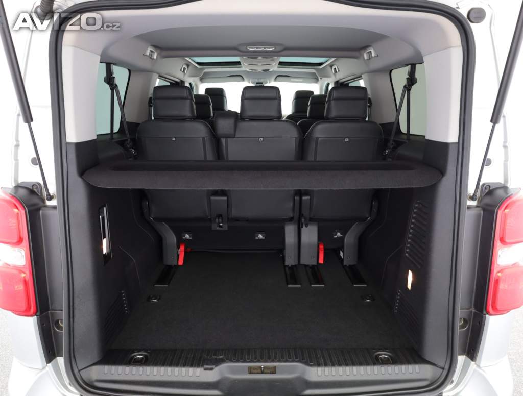 Foto inzerátu Peugeot Traveller 2.0 BlueHDi