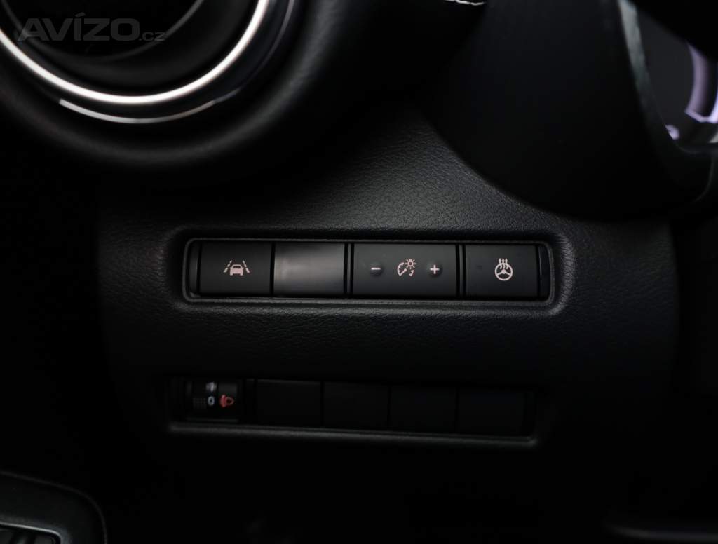 Foto inzerátu Nissan Juke 1.6 Hybrid