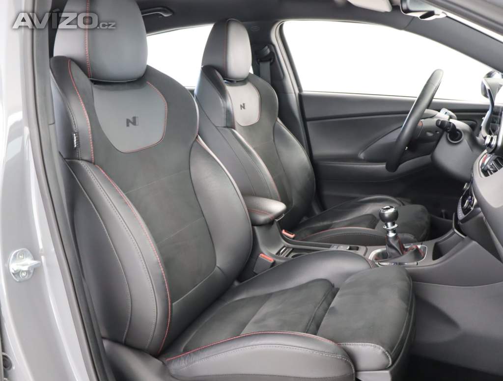 Foto inzerátu Hyundai i30 Fastback 1.5 T-GDI MHEV