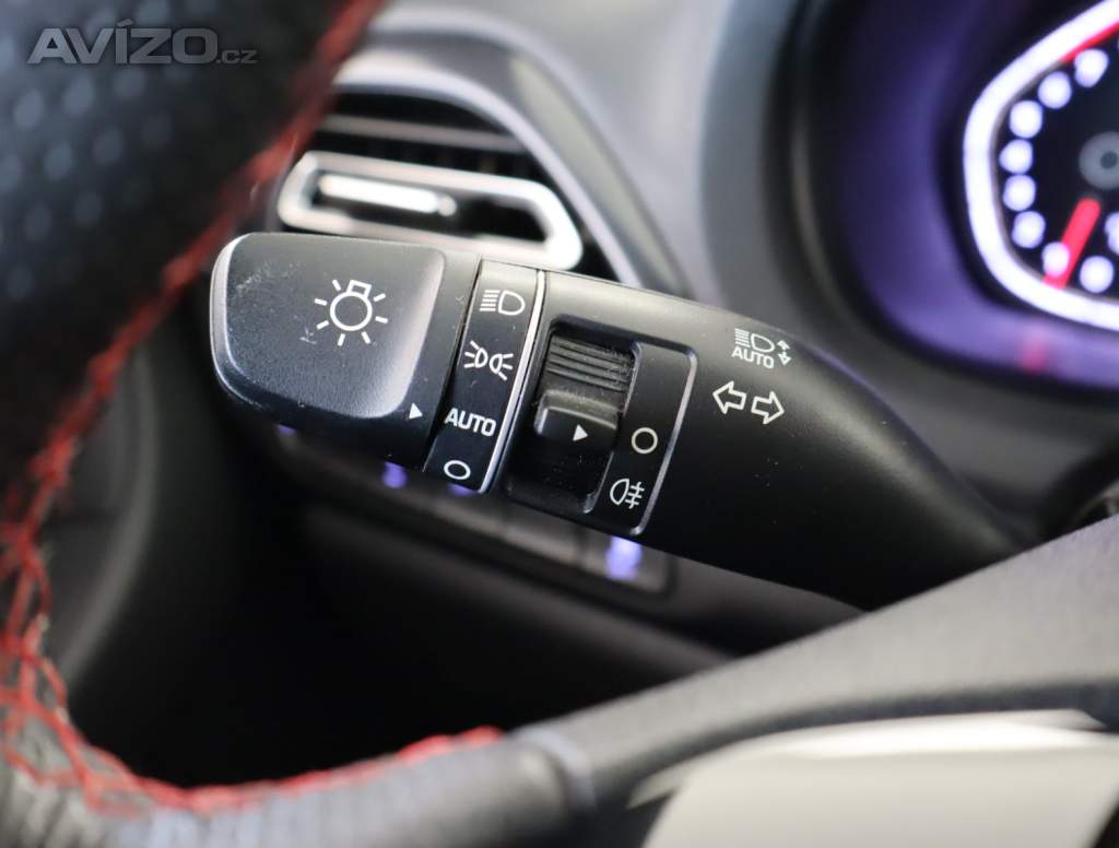 Foto inzerátu Hyundai i30 Fastback 1.5 T-GDI MHEV