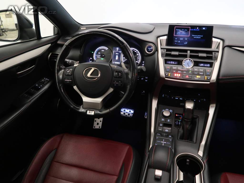 Foto inzerátu Lexus NX 300h