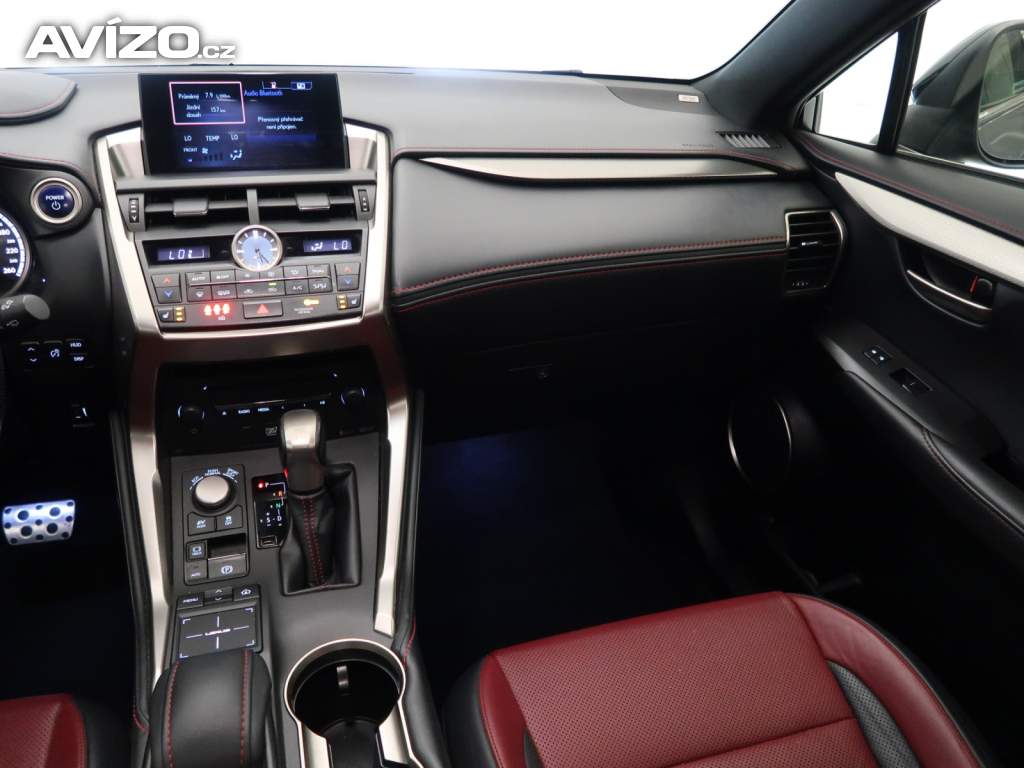 Foto inzerátu Lexus NX 300h