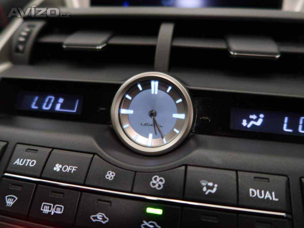 Foto inzerátu Lexus NX 300h