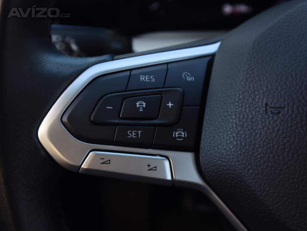 Foto inzerátu Volkswagen Golf 1.5 TSI