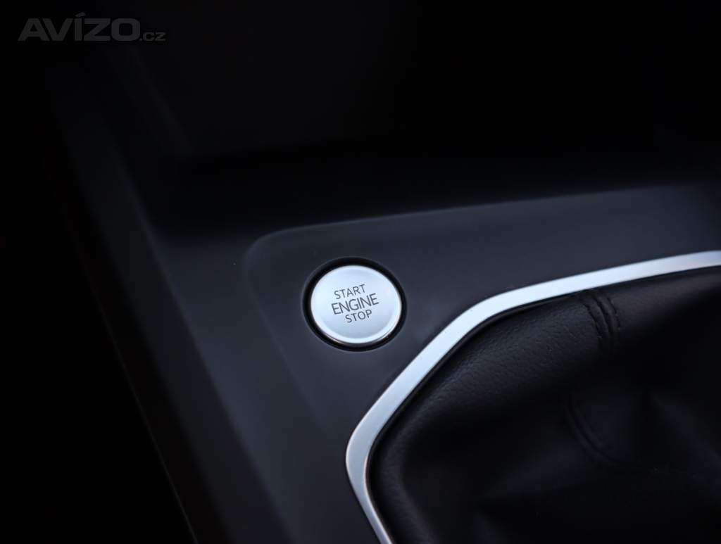 Foto inzerátu Volkswagen Golf 1.5 TSI