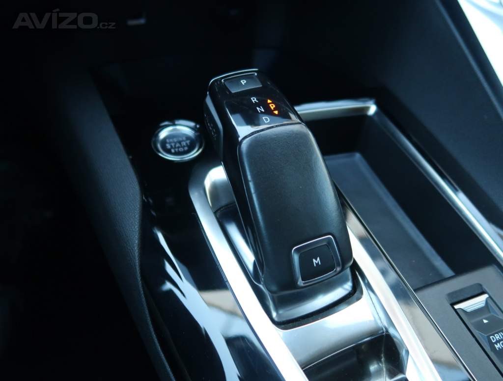 Foto inzerátu Peugeot 5008 1.5 BlueHDi