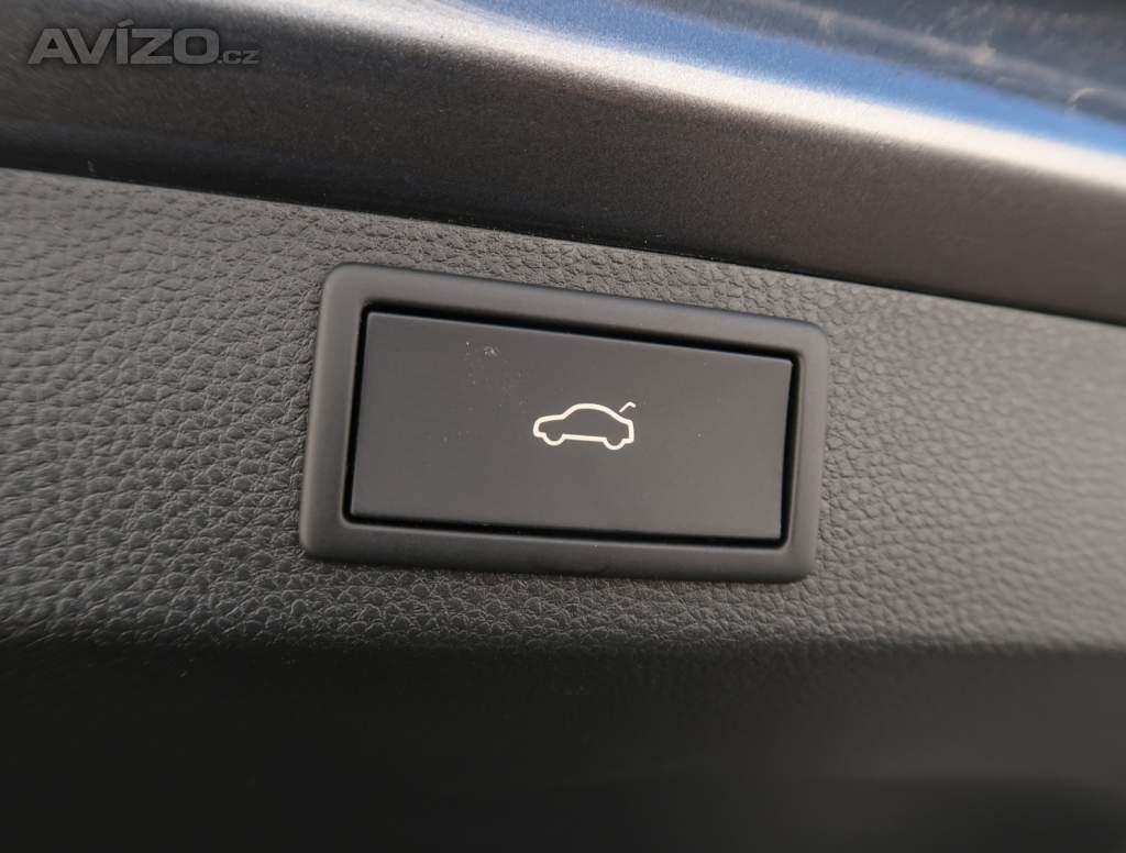 Foto inzerátu Škoda Karoq 1.0 TSI