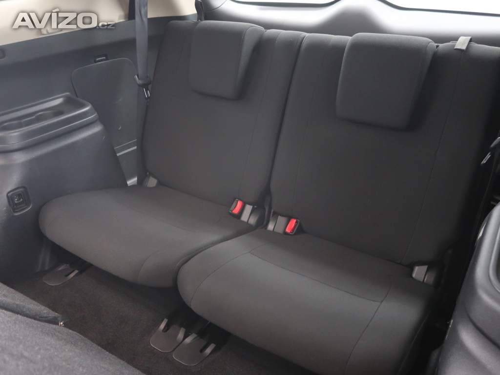 Foto inzerátu Mitsubishi Outlander 2.2 DI-D